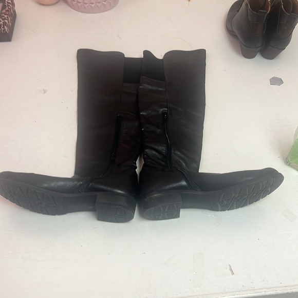 Stuart Weizmann 750 Boot - Picture 2 of 4